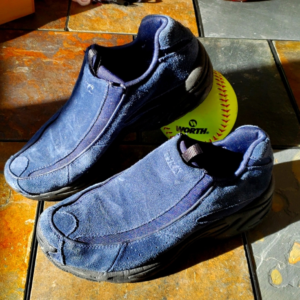 RYKA, blue suede cushioned walking shoes, size 6M